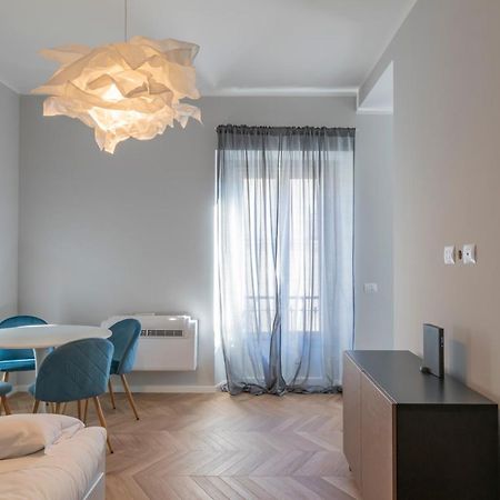 Luxury Apartment In Downtown - Curtatone 4 ميلان المظهر الخارجي الصورة